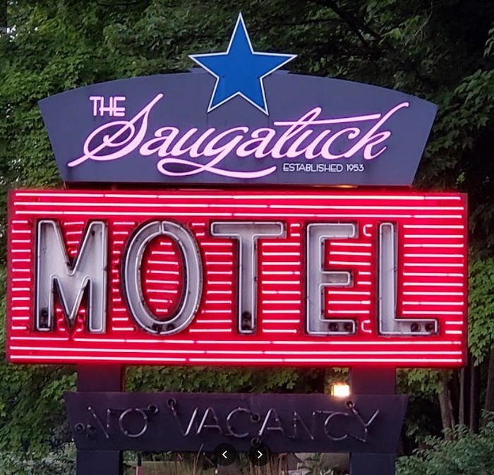 Shangrai-La Motel (Saugatuck Retro Resort) - From Website (newer photo)